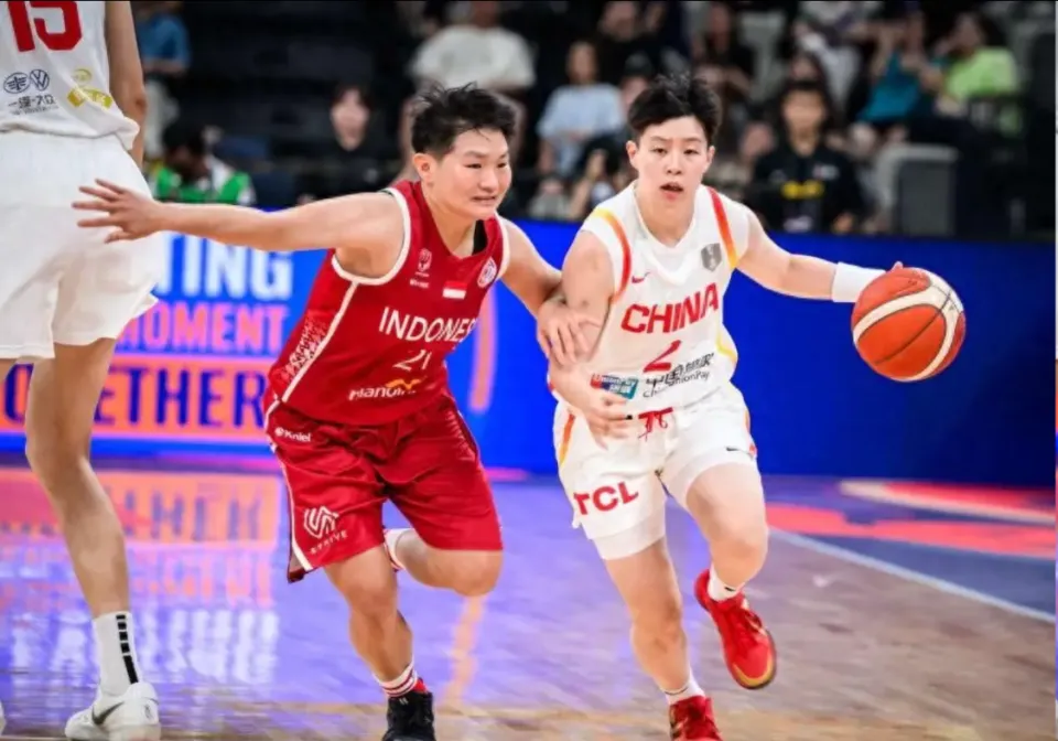 电竞竞猜-季后赛场均12+7揽下FMVP！女篮前任扛旗人，或被宫鲁鸣重新召唤？